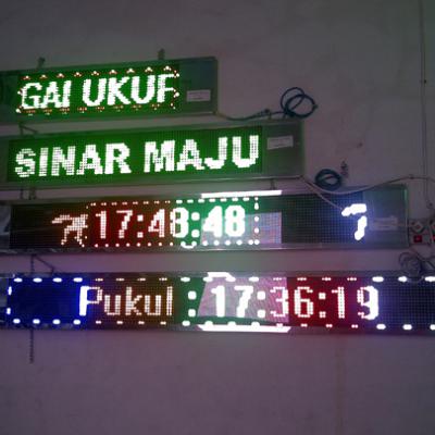 Running Text 9